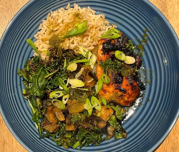 A colourful, recipe highlighting a balanced, nutritious meal option from Mindful Chef.