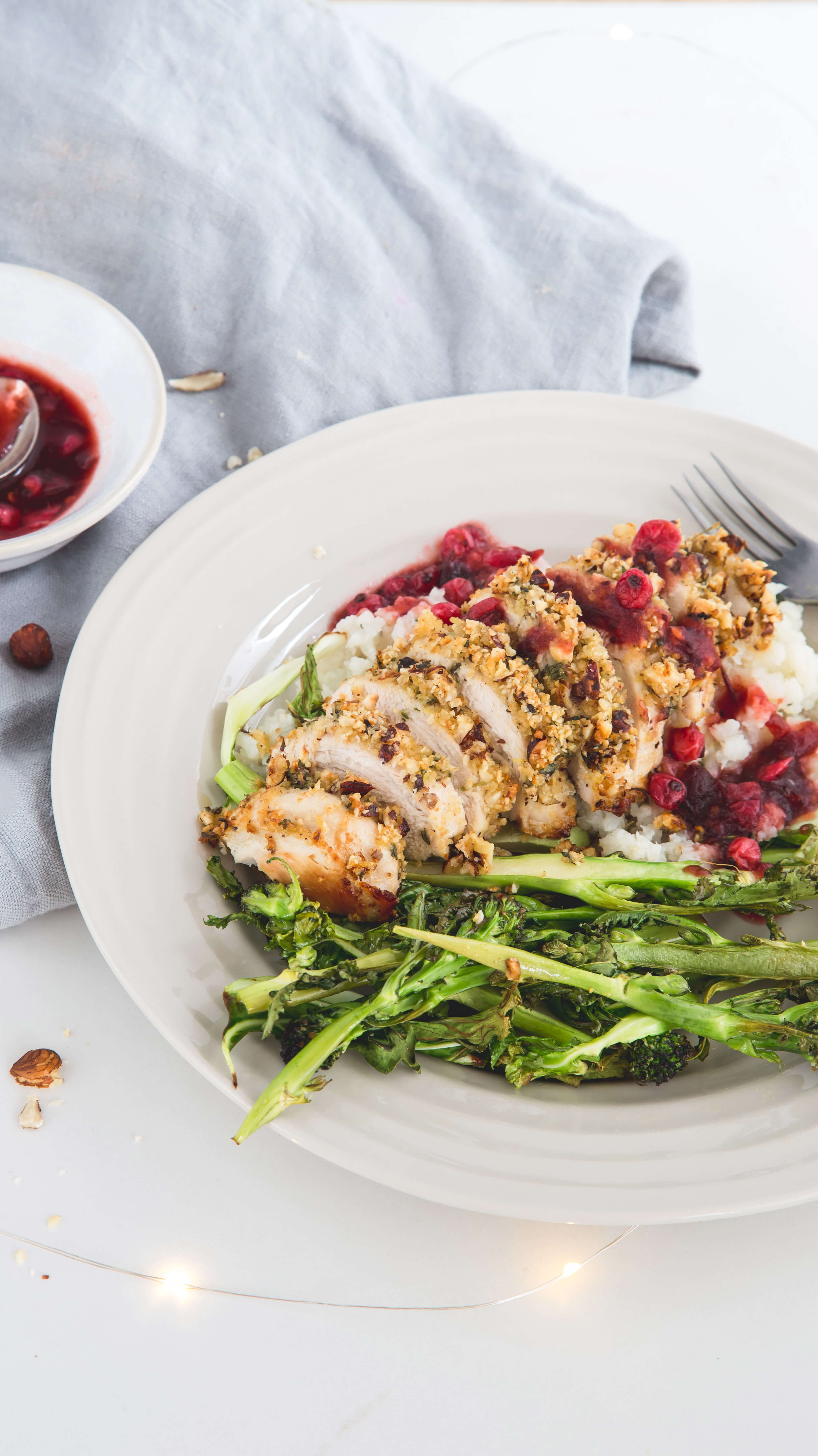 hazelnut crusted turkey with cranberry sauce